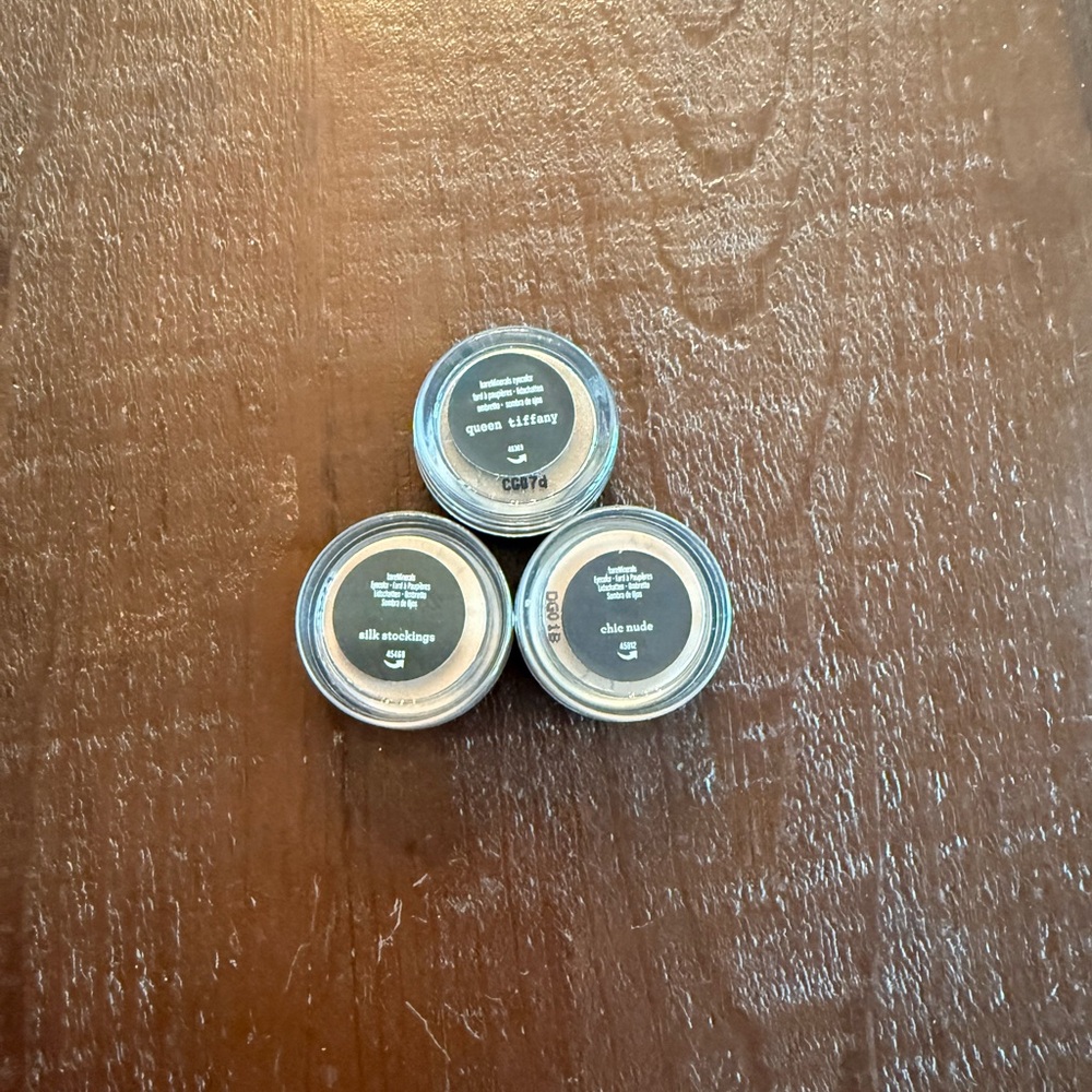 Bare Minerals Brand new set of 3 shadows